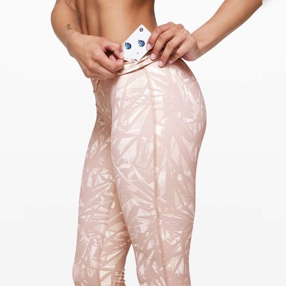 |EUC| LULULEMON Wunder Under High-Rise Leggings 25" Full-On Luxtreme-Shadow Leaf - Picture 2 of 8